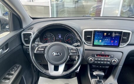 KIA Sportage IV рестайлинг, 2019 год, 2 135 000 рублей, 10 фотография