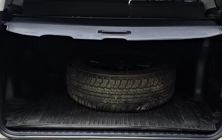 Toyota Land Cruiser Prado 150 рестайлинг 2, 2021 год, 5 500 000 рублей, 15 фотография