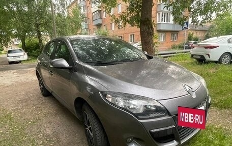 Renault Megane III, 2010 год, 700 000 рублей, 2 фотография