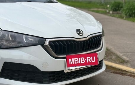 Skoda Rapid II, 2020 год, 1 200 000 рублей, 2 фотография