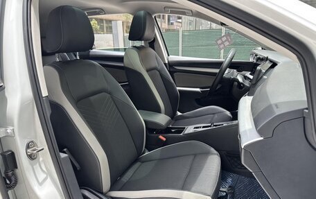 Volkswagen Golf VIII, 2021 год, 1 450 000 рублей, 15 фотография