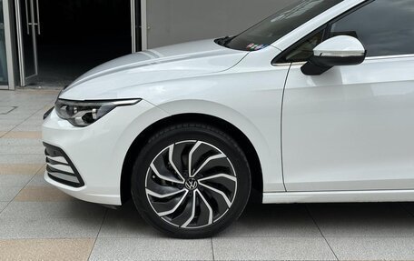 Volkswagen Golf VIII, 2021 год, 1 450 000 рублей, 19 фотография