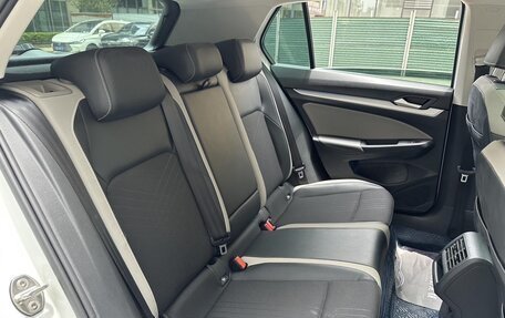 Volkswagen Golf VIII, 2021 год, 1 450 000 рублей, 16 фотография