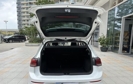 Volkswagen Golf VIII, 2021 год, 1 450 000 рублей, 18 фотография