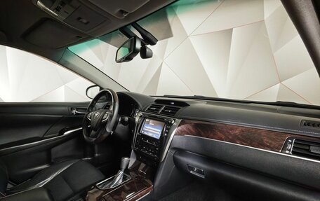 Toyota Camry, 2017 год, 1 647 000 рублей, 12 фотография