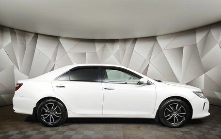 Toyota Camry, 2017 год, 1 647 000 рублей, 20 фотография