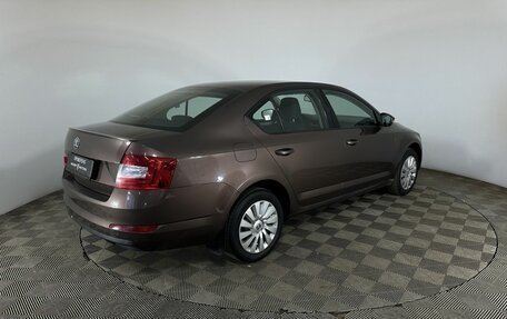 Skoda Octavia, 2015 год, 950 000 рублей, 6 фотография