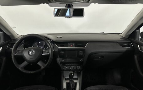Skoda Octavia, 2015 год, 950 000 рублей, 7 фотография
