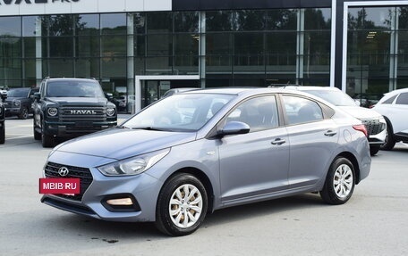 Hyundai Solaris II рестайлинг, 2017 год, 1 120 000 рублей, 3 фотография