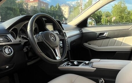 Mercedes-Benz E-Класс, 2012 год, 1 330 000 рублей, 11 фотография