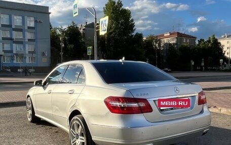 Mercedes-Benz E-Класс, 2012 год, 1 330 000 рублей, 5 фотография