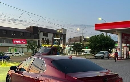 Toyota Camry, 2017 год, 1 950 000 рублей, 5 фотография