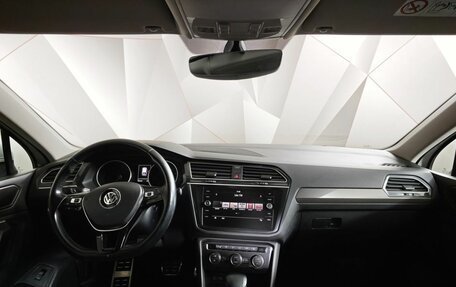 Volkswagen Tiguan II, 2018 год, 1 995 000 рублей, 14 фотография