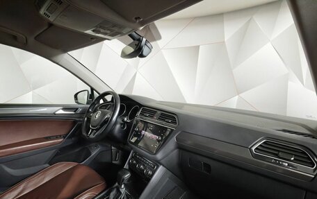 Volkswagen Tiguan II, 2018 год, 1 995 000 рублей, 13 фотография
