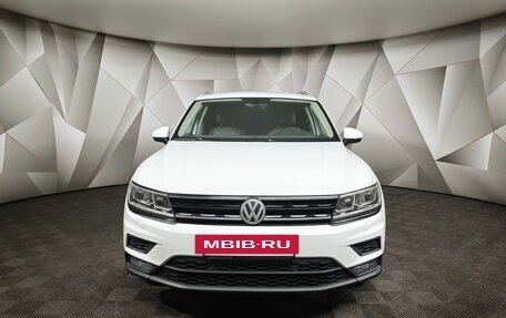 Volkswagen Tiguan II, 2018 год, 1 995 000 рублей, 7 фотография