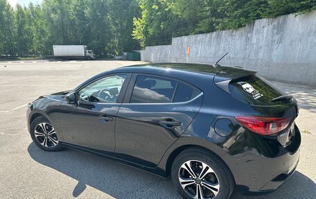 Mazda 3, 2017 год, 1 700 000 рублей, 4 фотография
