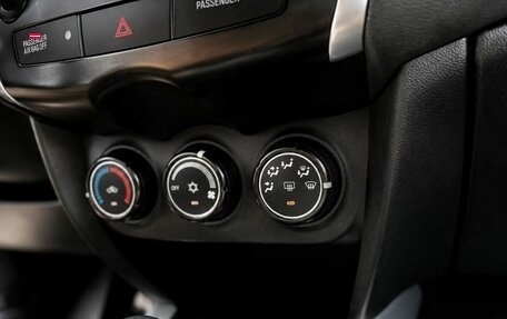 Mitsubishi ASX I рестайлинг, 2012 год, 999 000 рублей, 9 фотография