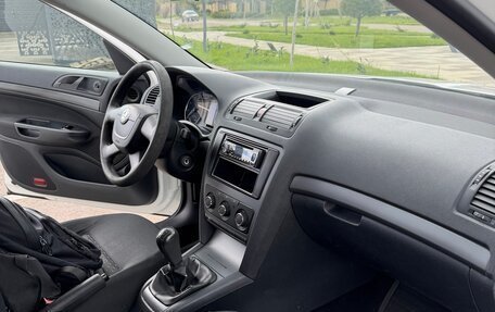 Skoda Octavia, 2011 год, 550 000 рублей, 9 фотография