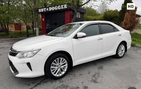 Toyota Camry, 2015 год, 1 800 000 рублей, 2 фотография