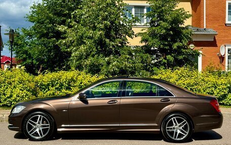 Mercedes-Benz S-Класс, 2011 год, 2 450 000 рублей, 8 фотография