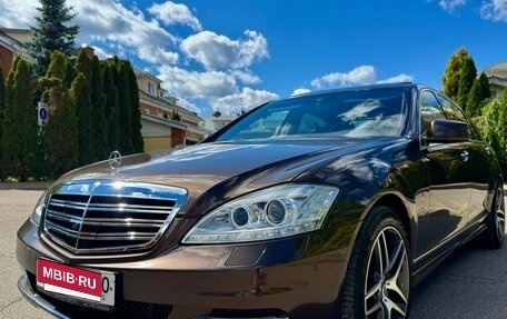 Mercedes-Benz S-Класс, 2011 год, 2 450 000 рублей, 14 фотография