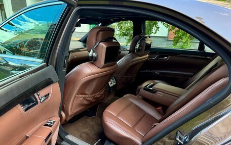 Mercedes-Benz S-Класс, 2011 год, 2 450 000 рублей, 23 фотография