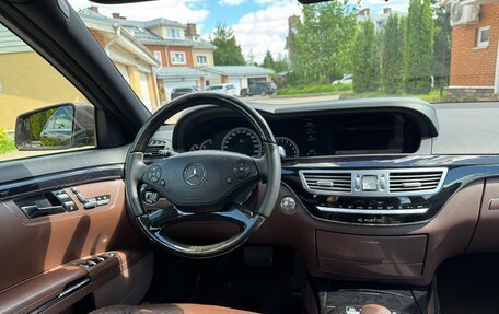 Mercedes-Benz S-Класс, 2011 год, 2 450 000 рублей, 29 фотография