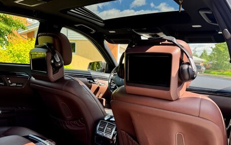 Mercedes-Benz S-Класс, 2011 год, 2 450 000 рублей, 31 фотография