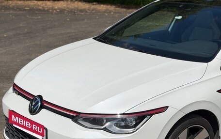 Volkswagen Golf GTI, 2021 год, 3 950 000 рублей, 9 фотография