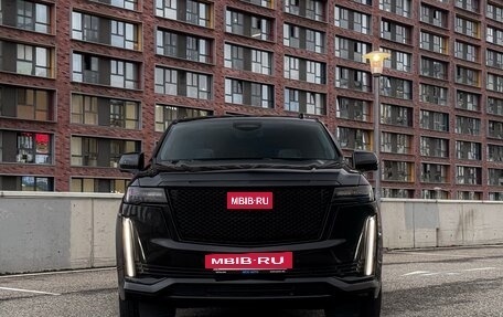 Cadillac Escalade V, 2021 год, 6 990 000 рублей, 2 фотография