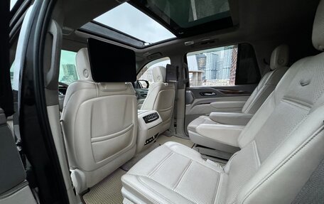 Cadillac Escalade V, 2021 год, 6 990 000 рублей, 23 фотография