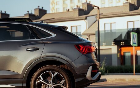 Audi Q3 Sportback, 2021 год, 4 250 000 рублей, 4 фотография