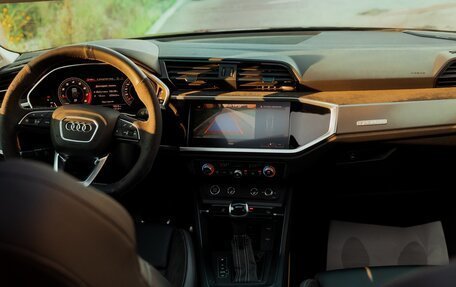 Audi Q3 Sportback, 2021 год, 4 250 000 рублей, 29 фотография