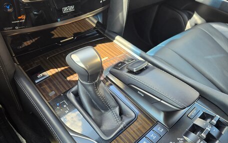 Lexus LX III, 2016 год, 6 890 000 рублей, 3 фотография