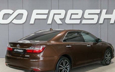 Toyota Camry, 2017 год, 2 490 000 рублей, 6 фотография