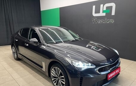 KIA Stinger I, 2018 год, 2 200 000 рублей, 1 фотография