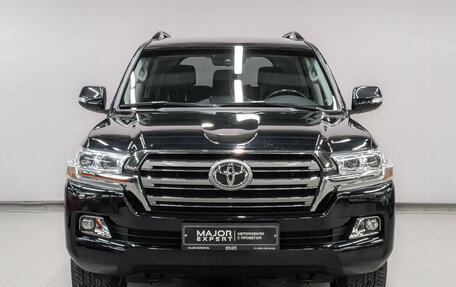 Toyota Land Cruiser 200, 2019 год, 9 500 000 рублей, 2 фотография