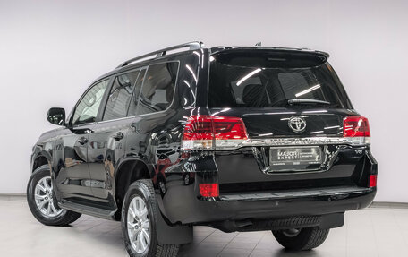 Toyota Land Cruiser 200, 2019 год, 9 500 000 рублей, 7 фотография