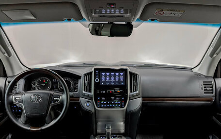 Toyota Land Cruiser 200, 2019 год, 9 500 000 рублей, 14 фотография