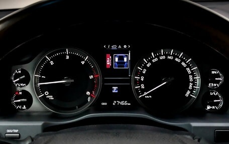 Toyota Land Cruiser 200, 2019 год, 9 500 000 рублей, 13 фотография