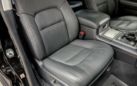 Toyota Land Cruiser 200, 2019 год, 9 500 000 рублей, 24 фотография