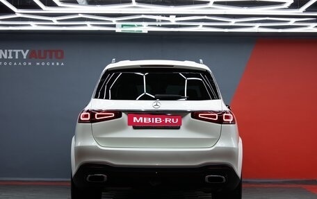 Mercedes-Benz GLS, 2022 год, 8 990 000 рублей, 3 фотография