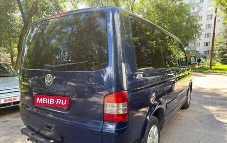 Volkswagen Multivan T5, 2007 год, 1 390 000 рублей, 3 фотография