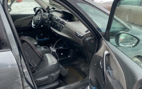 Citroen C4 Picasso II рестайлинг, 2015 год, 1 000 000 рублей, 5 фотография