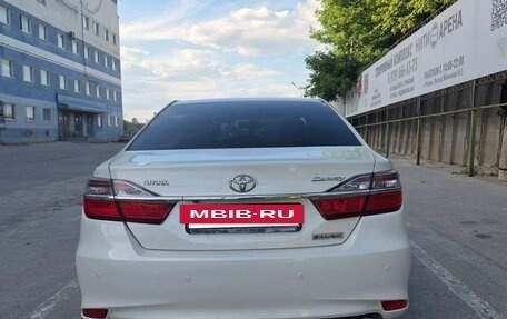 Toyota Camry, 2016 год, 2 250 000 рублей, 5 фотография