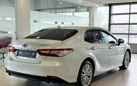 Toyota Camry, 2019 год, 2 687 000 рублей, 6 фотография