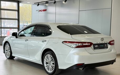 Toyota Camry, 2019 год, 2 687 000 рублей, 4 фотография