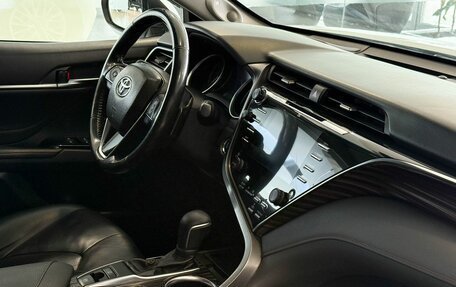 Toyota Camry, 2019 год, 2 687 000 рублей, 8 фотография