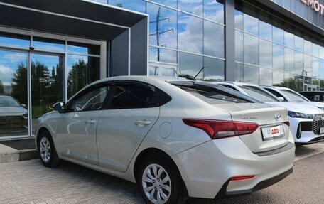 Hyundai Solaris II рестайлинг, 2018 год, 1 290 000 рублей, 4 фотография