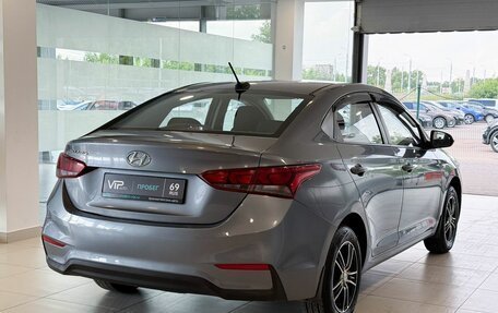 Hyundai Solaris II рестайлинг, 2018 год, 1 027 000 рублей, 6 фотография